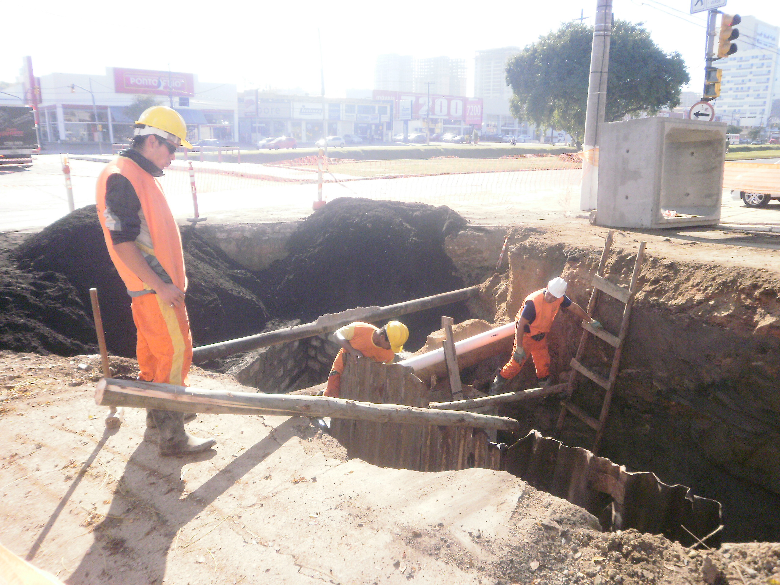 andamento da obra frei germano